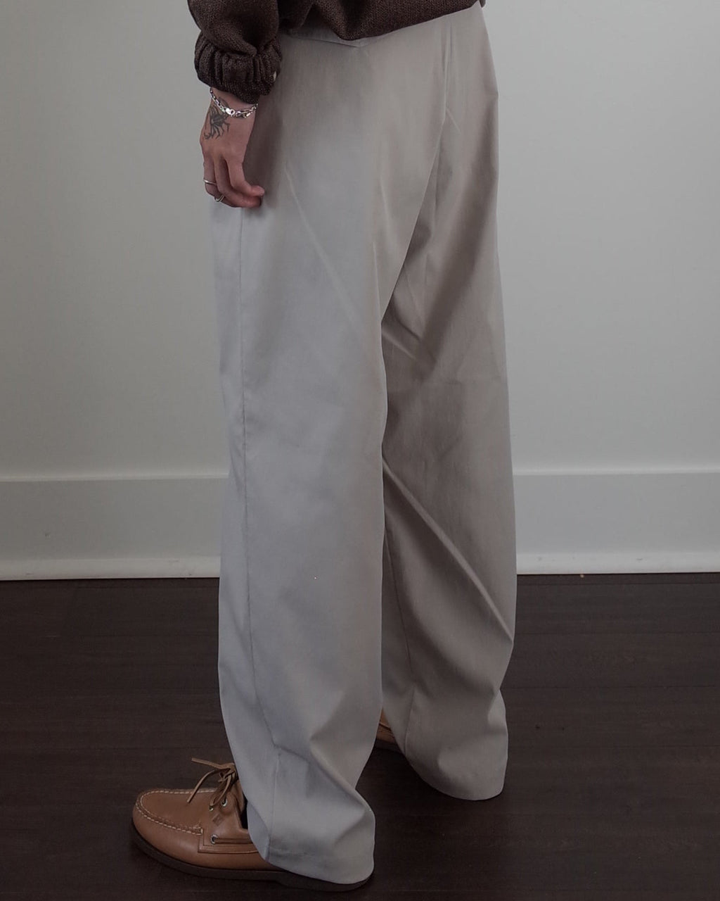 Works and Days Twill Pleated Trouser - Ecru