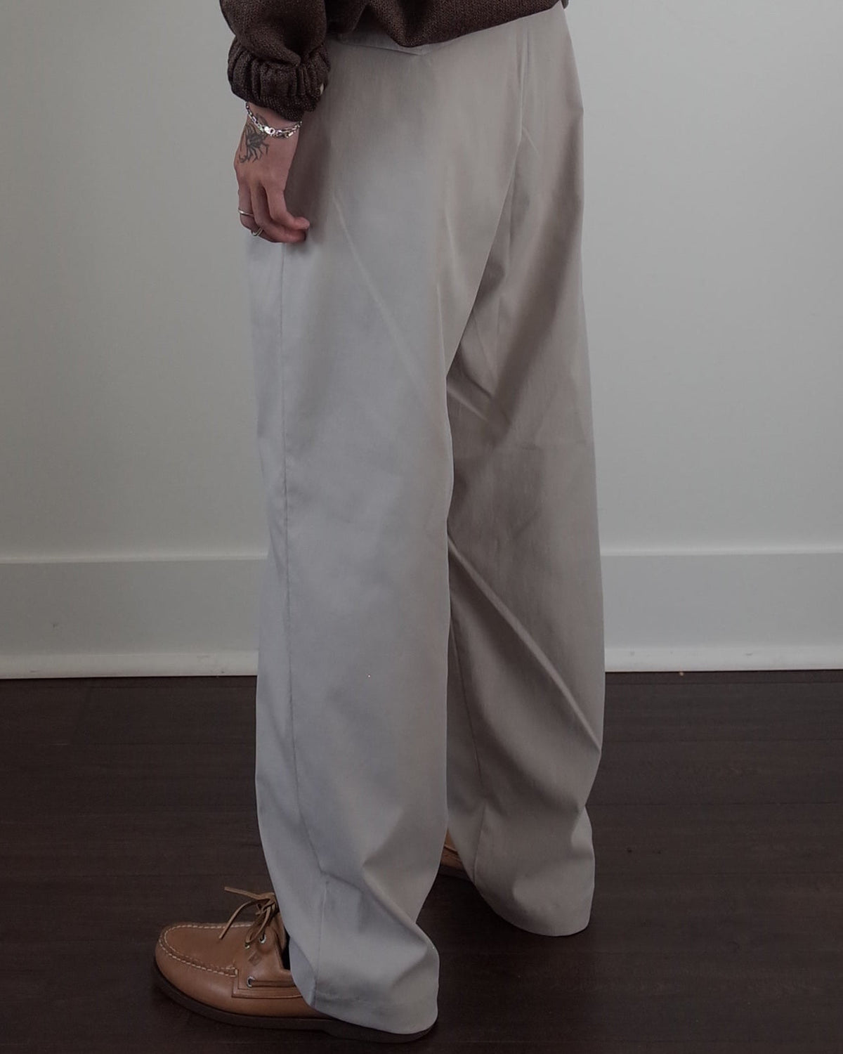 Works and Days Twill Pleated Trouser - Ecru