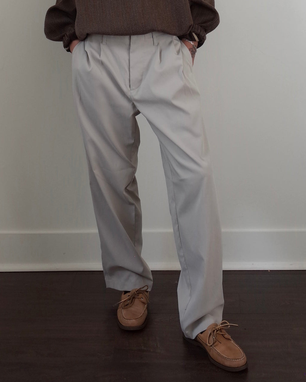 Works and Days Twill Pleated Trouser - Ecru