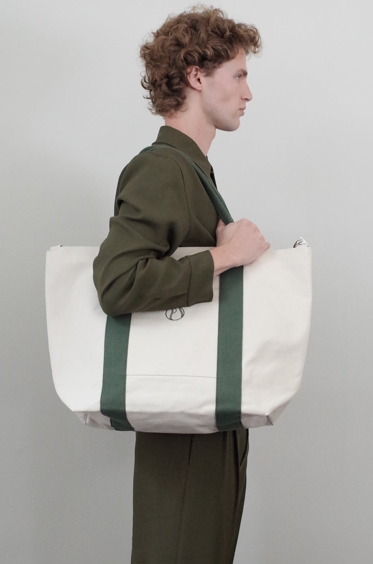 Palmes Ball Tote Bag