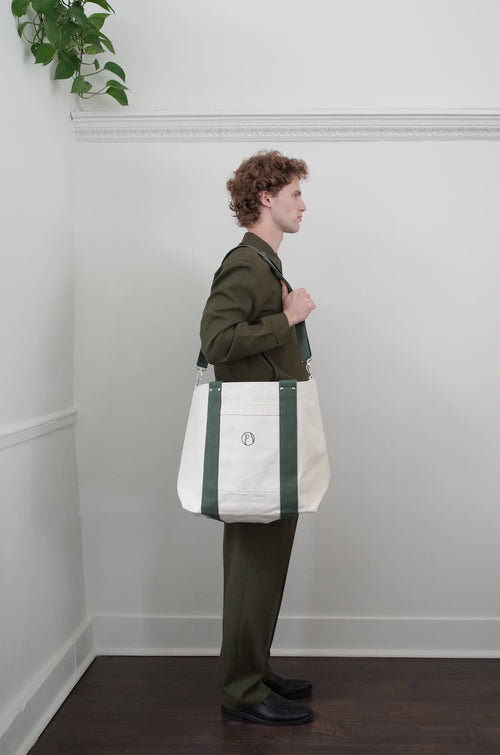 Palmes Ball Tote Bag